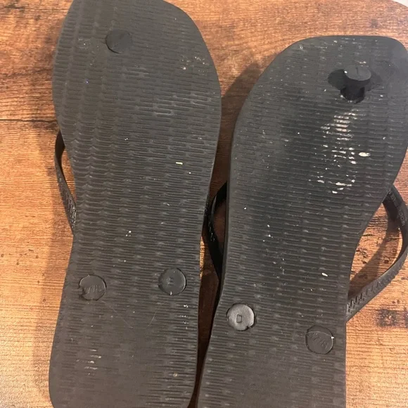 Havianas flip flops - Picture 2 of 2